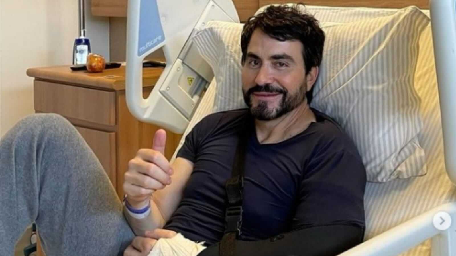 Padre Fábio de Melo em hospital