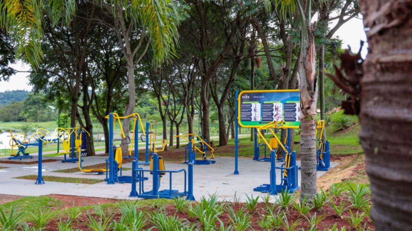 Academia para pessoas com deficiência no Parque da Cidade