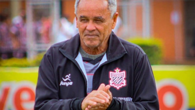 Técnico Roberval Davino