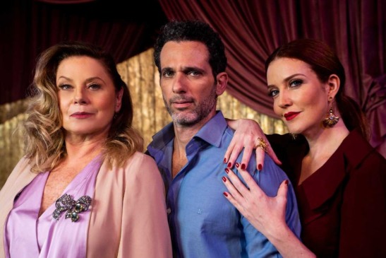 Peça-Quando-eu-for-Mãe-Quero-amar-desse-Jeito-compressed