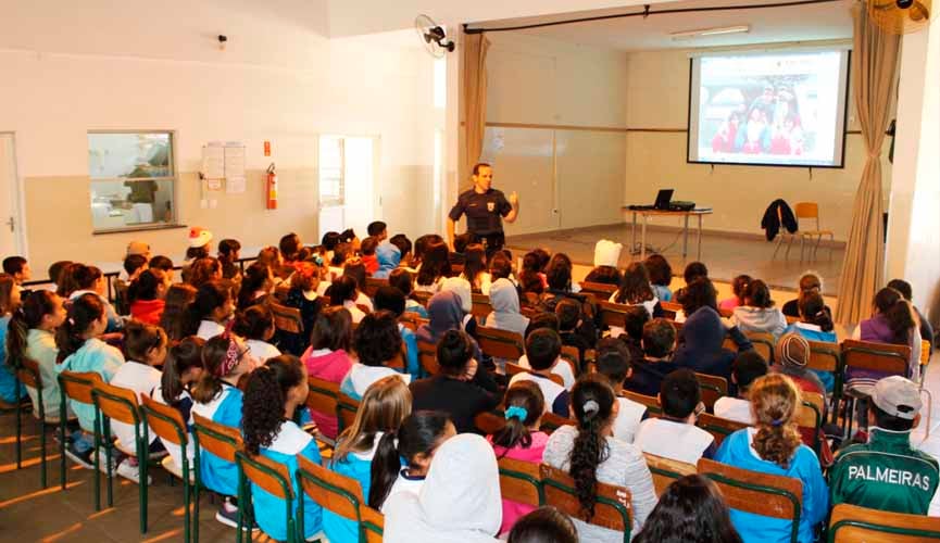 Pipa do Bem - Guarda Municipal orienta crianças e adultos sobre perigos do cerol