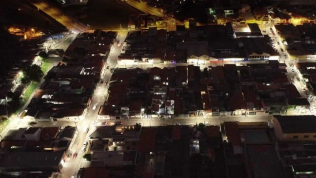 Iluminação pública na Ponte São João em Jundiaí