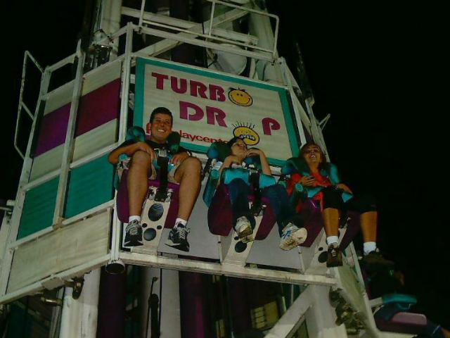 Brinquedo Turbo Drop, do parque de diversões Playcenter