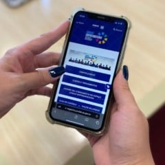 Tela de celular exibindo o portal Jundiaí Empreendedora, utilizado para consulta de vagas de emprego e serviços em Jundiaí.