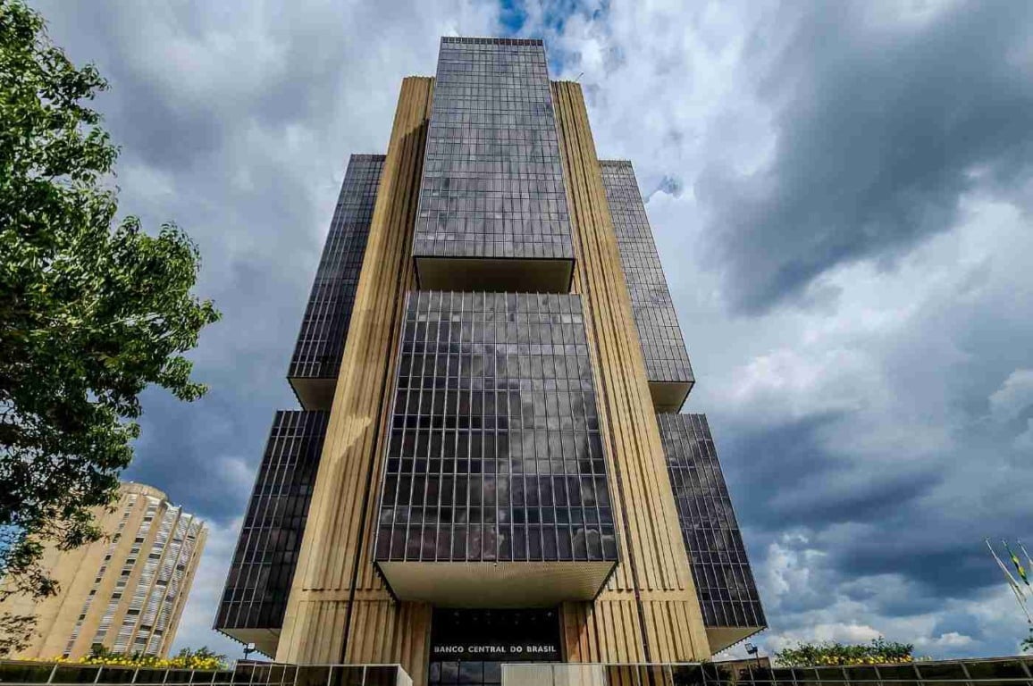 Banco Central abre concurso público com salário de R$ 20,9 mil