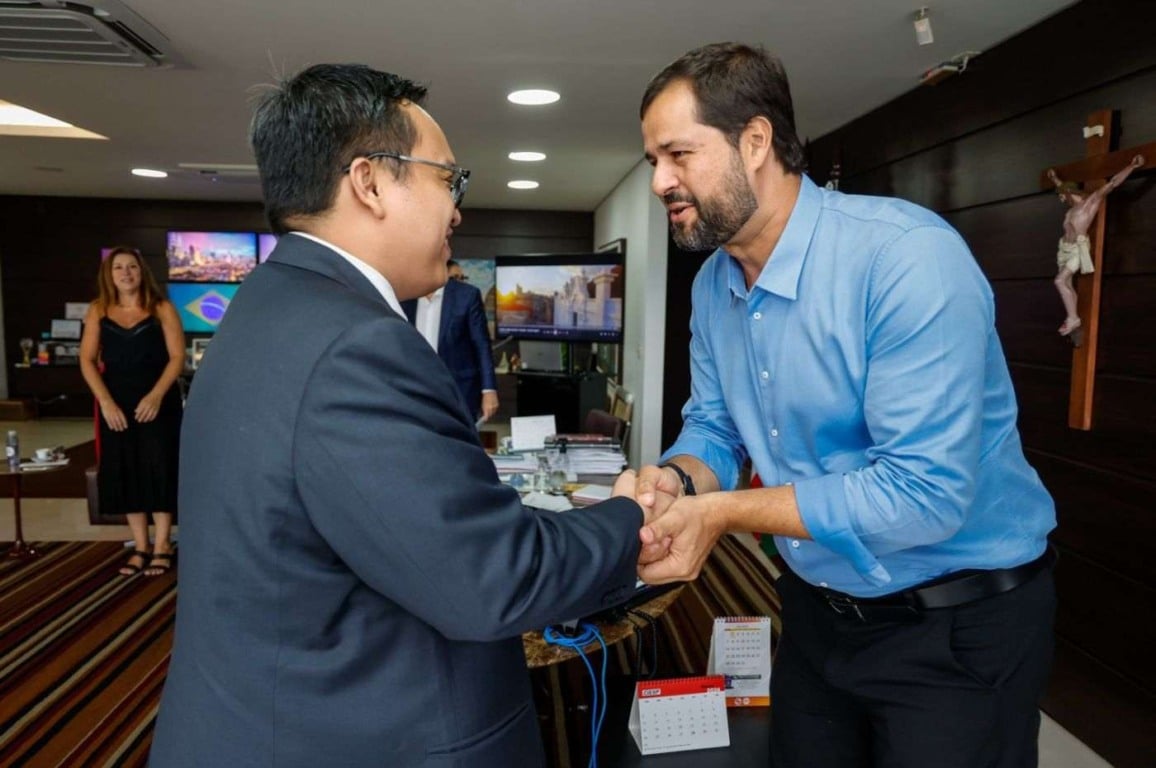 Prefeito de Jundiaí recebe a visita do Cônsul da Malásia para encontro de cooperação