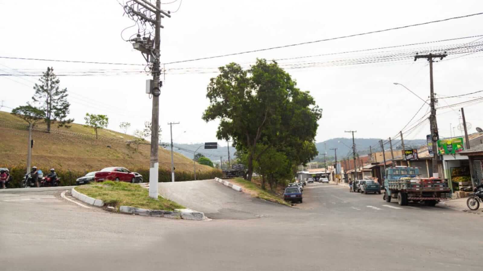 Obra de galeria pluvial em Itupeva