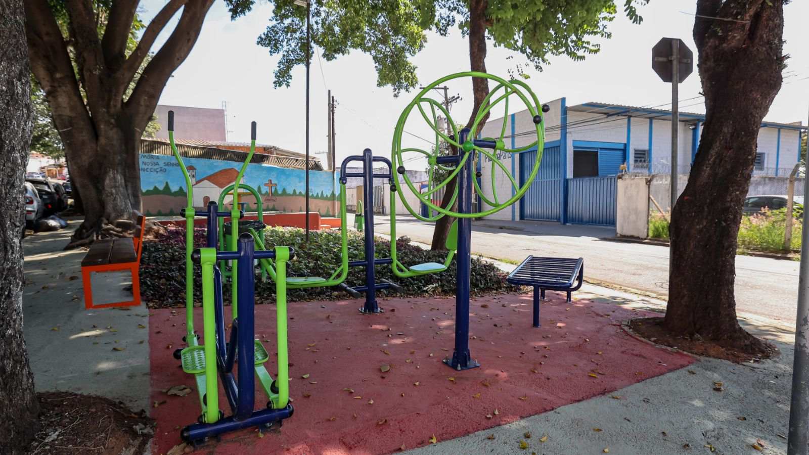 Praça Alexandre Trevisan