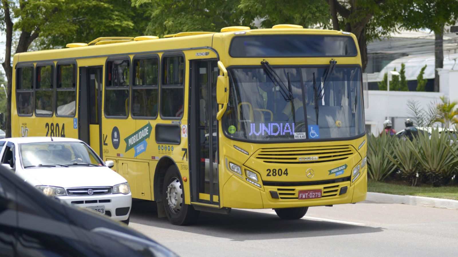 Linha especial de Ônibus