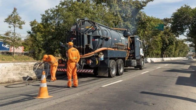 Avenida Frederico Ozanan