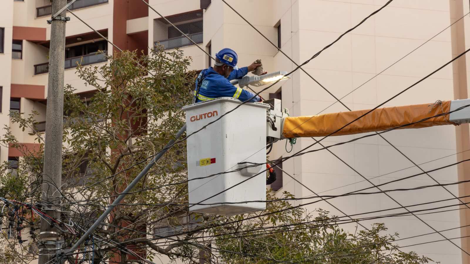 Instalação de luminárias