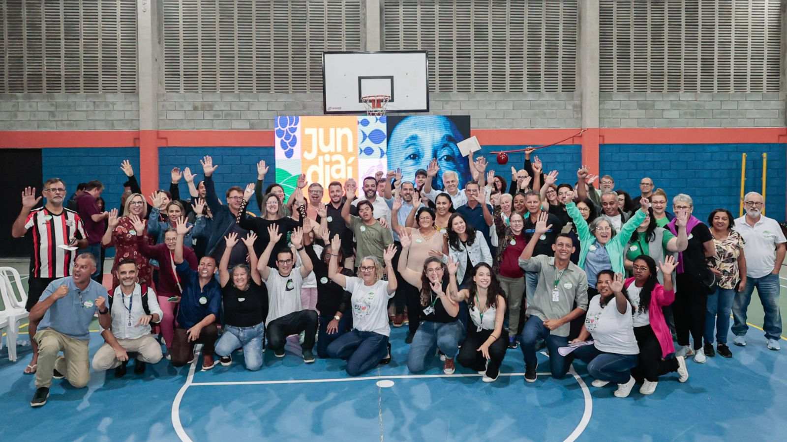 Reunião no Complexo Esportivo Léo Nogueira