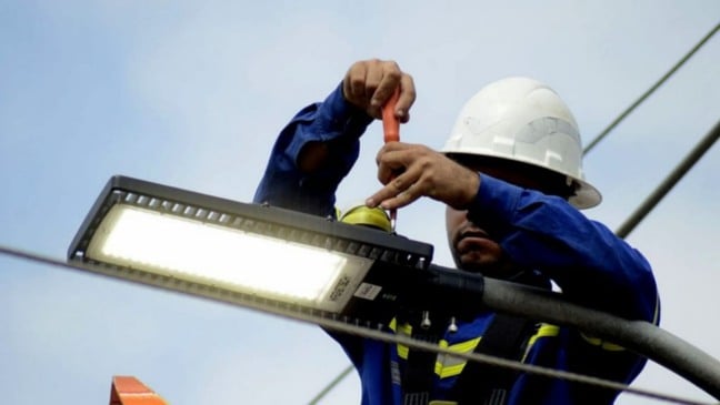 Instalação de iluminação pública