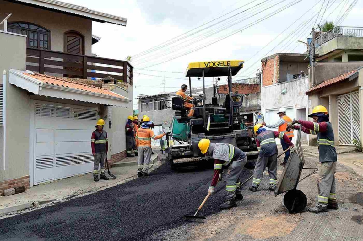 Prefeitura de Várzea Paulista investe no recapeamento de ruas do Jardim Buriti