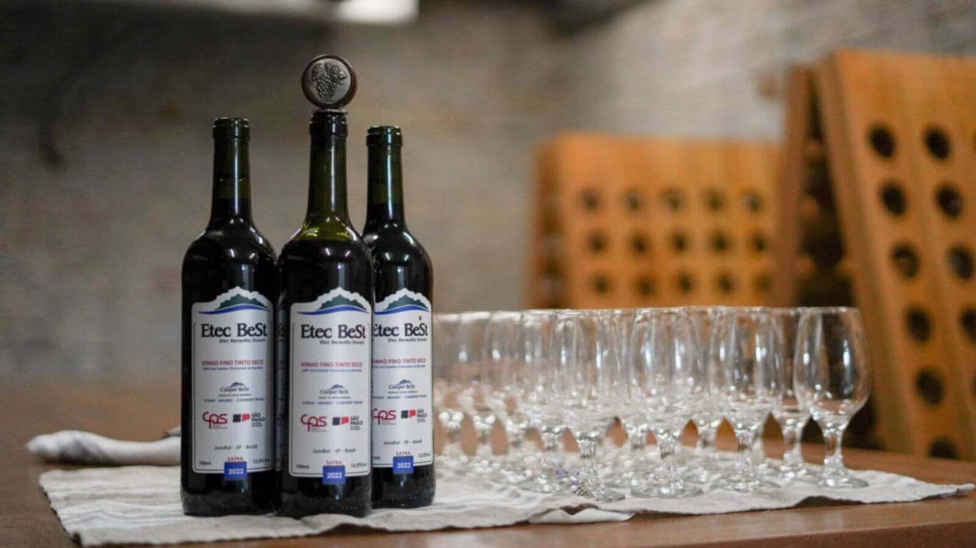 Prefeitura e Governo do Estado entregam Centro de Viticultura e Enologia de Jundiaí