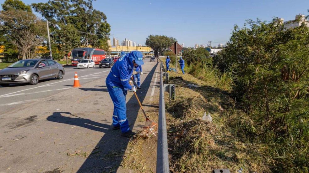 Limpeza no Rio Jundiaí