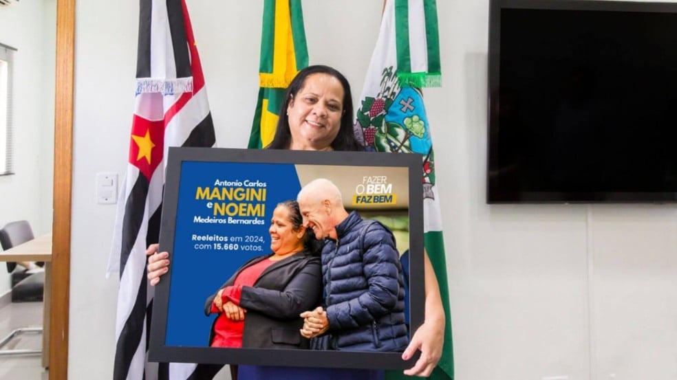 Professora Noemi Bernardes toma posse como prefeita de Cabreúva