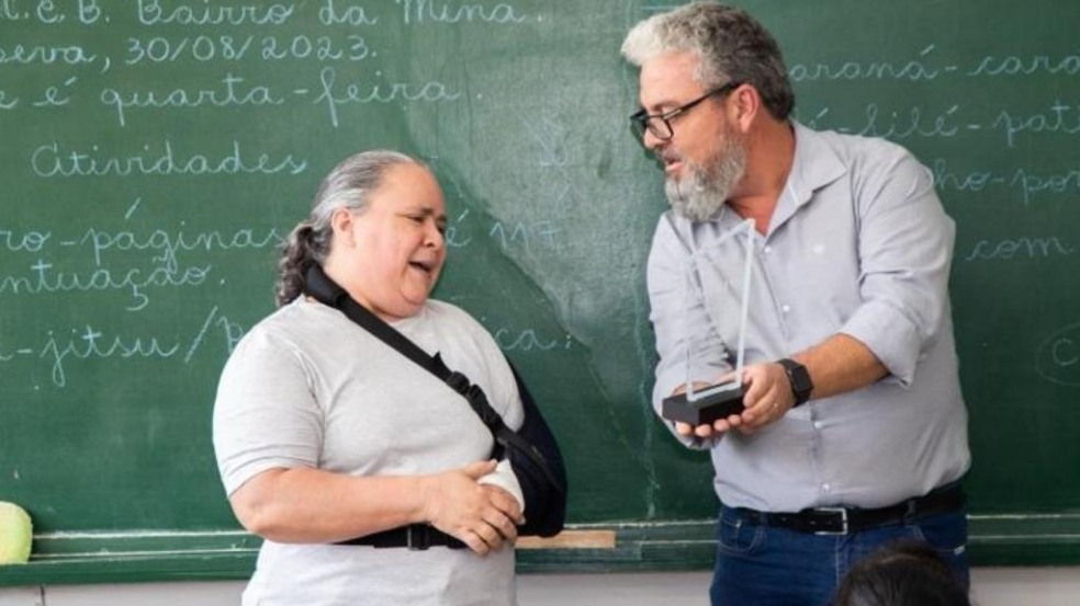 Professora de Itupeva fica em 1º lugar em desafio pedagógico