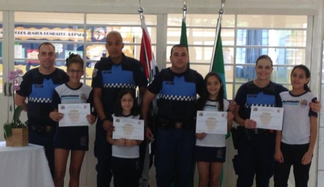 Programa da Guarda Municipal de Jundiaí reforça ações de prevenção às drogas