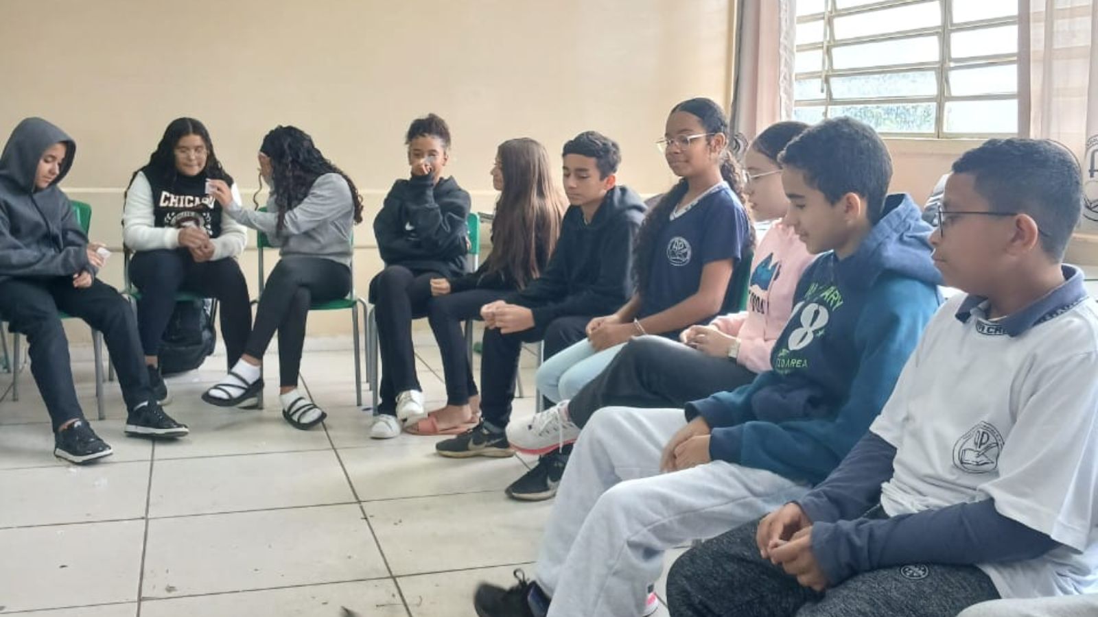 Alunos da Escola Estadual Alessandra Cristina Rodrigues de Oliveira Pezzato