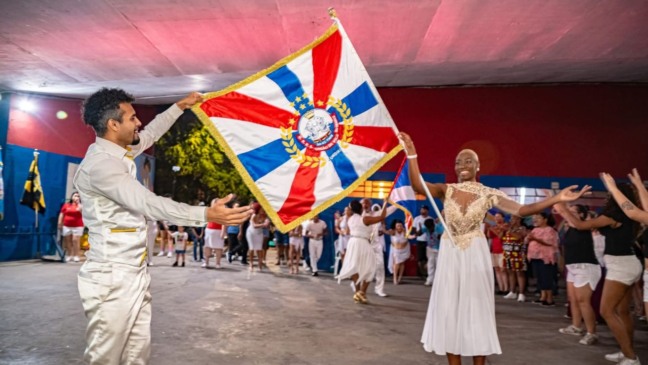 Quadra de escola de samba.