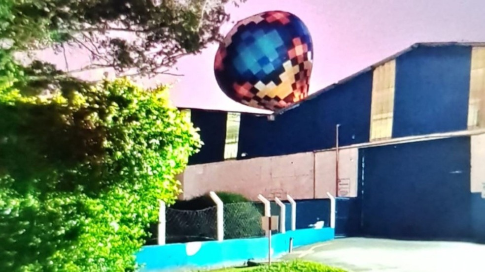 Queda de balão provoca incêndio em empresa de Campo Limpo Paulista