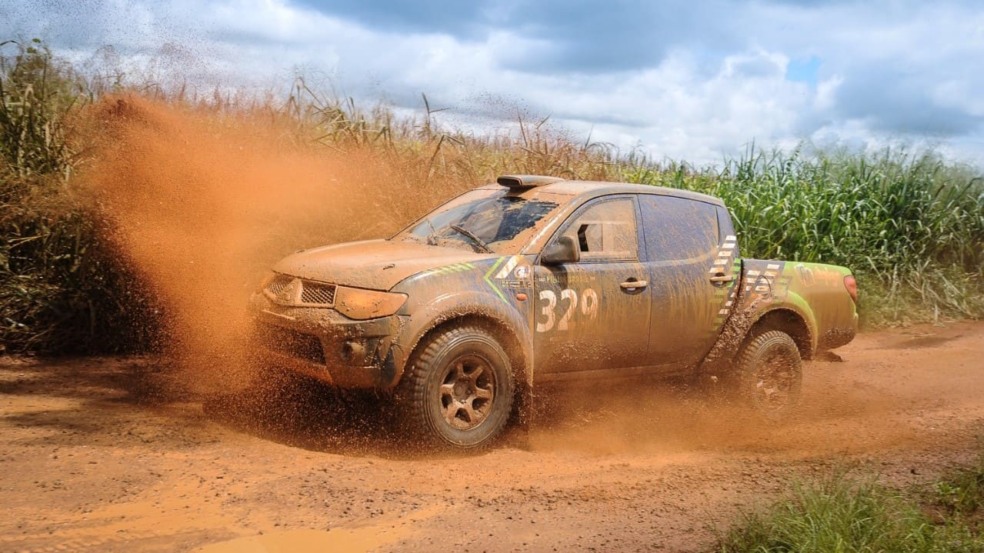 Dupla de Jundiaí avança na etapa de abertura do Campeonato Brasileiro de Rally