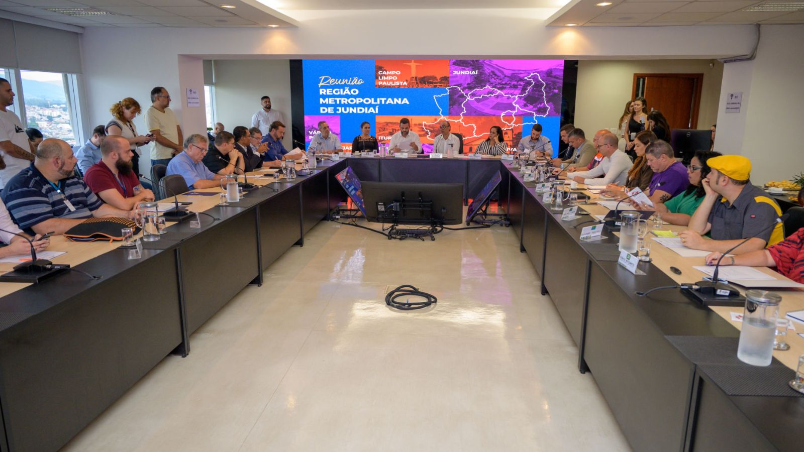 Representantes de cada região da RMJ