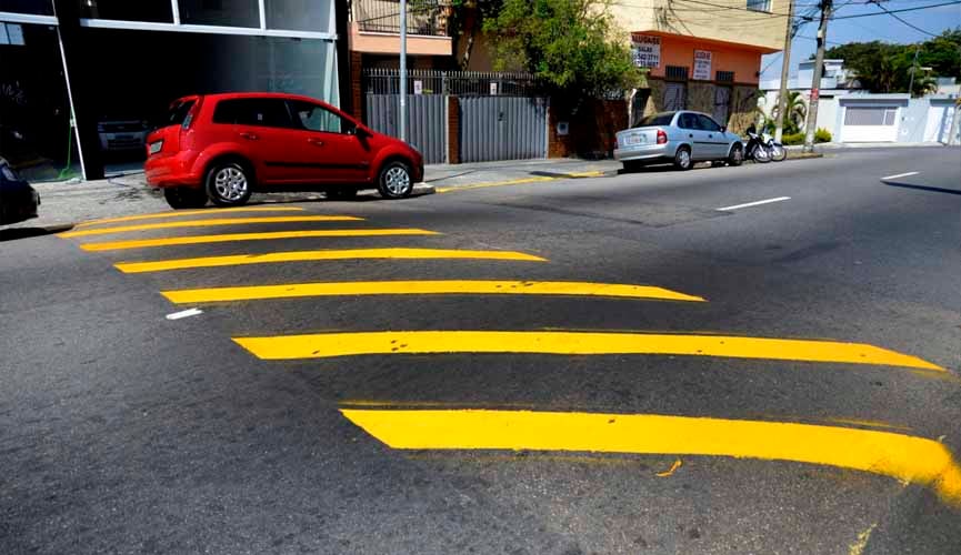 Ruas de Jundiaí ganharam 30% a mais de sinalização neste ano