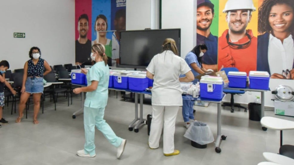 Vacinação no Maxi Shopping Jundiaí