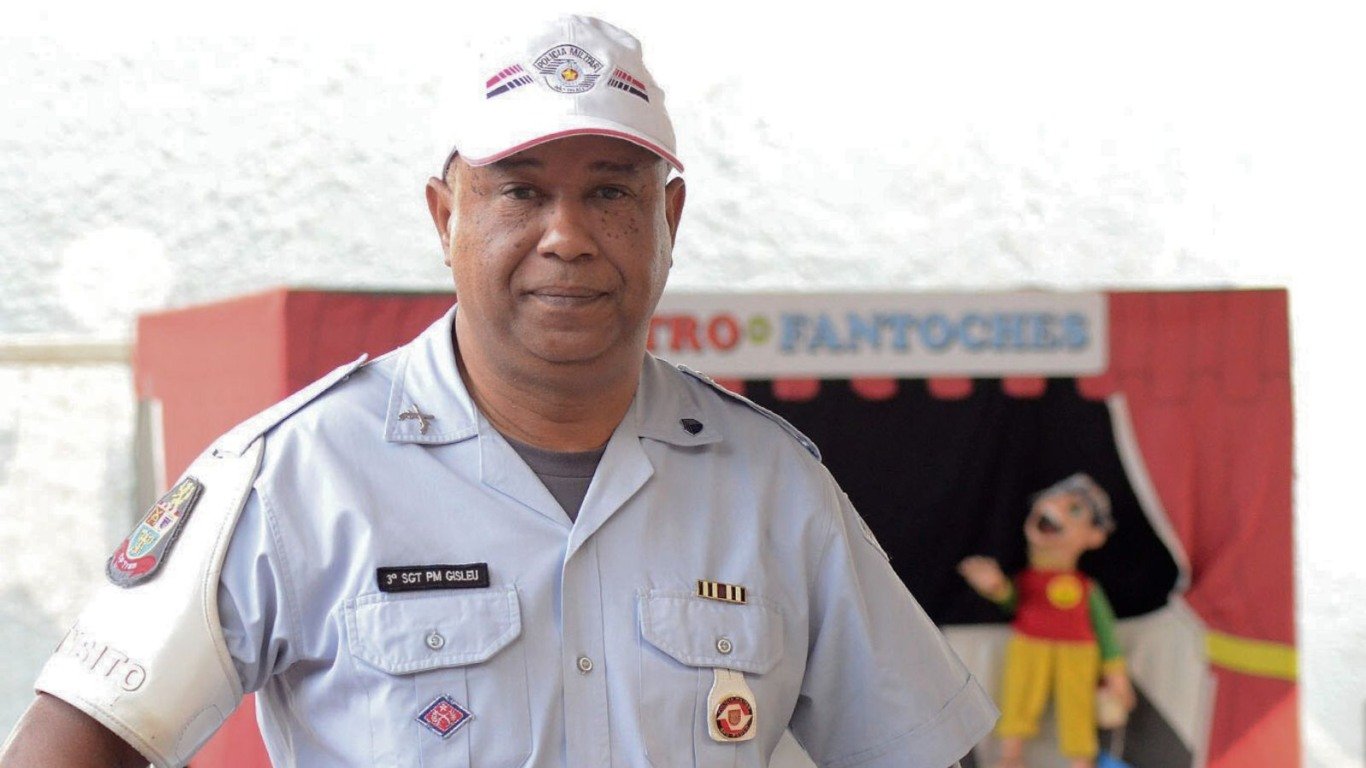 Sargento Gisleu, responsável pela iniciativa da aula sobre trânsito