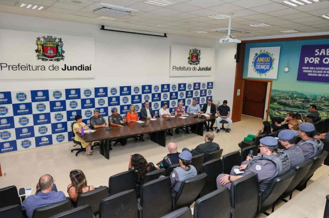 Gestores de Jundiaí e autoridades policiais se reúnem para atualizar ações de segurança