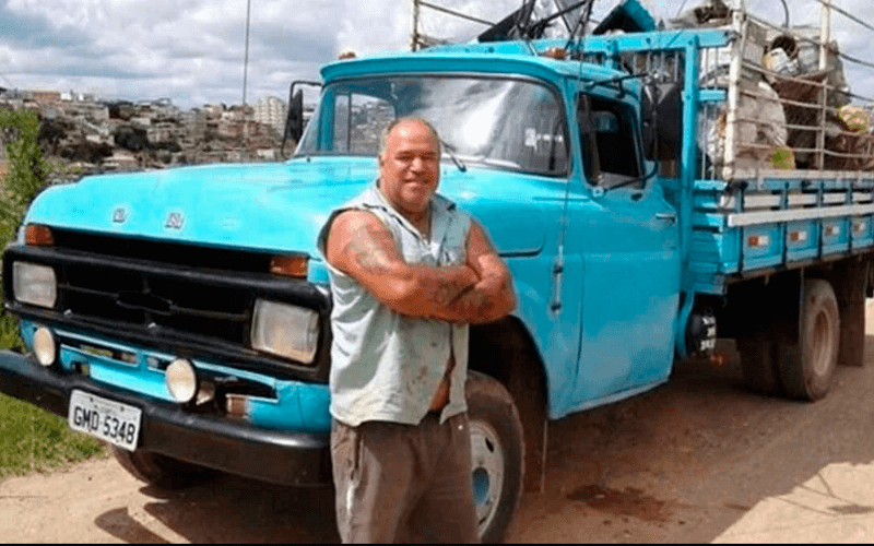 Tide do Ferro-velho também divulga vídeos na internet para divulgar o trabalho e pedir colaboração de empresas. (Foto: Reprodução/Fato Real)