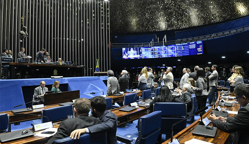 Senado derruba decreto do porte de armas de Jair Bolsonaro