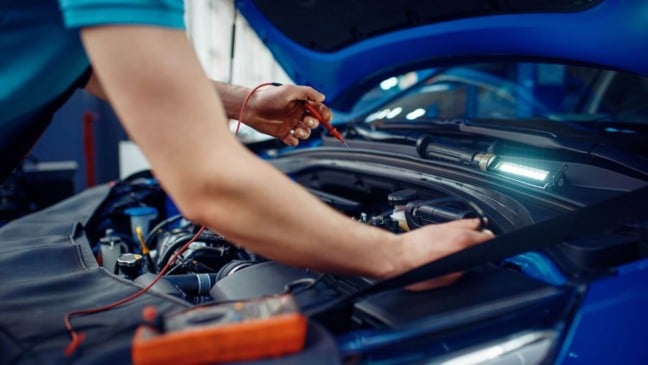 Senai Jundiaí oferece curso gratuito de eletricista automotivo