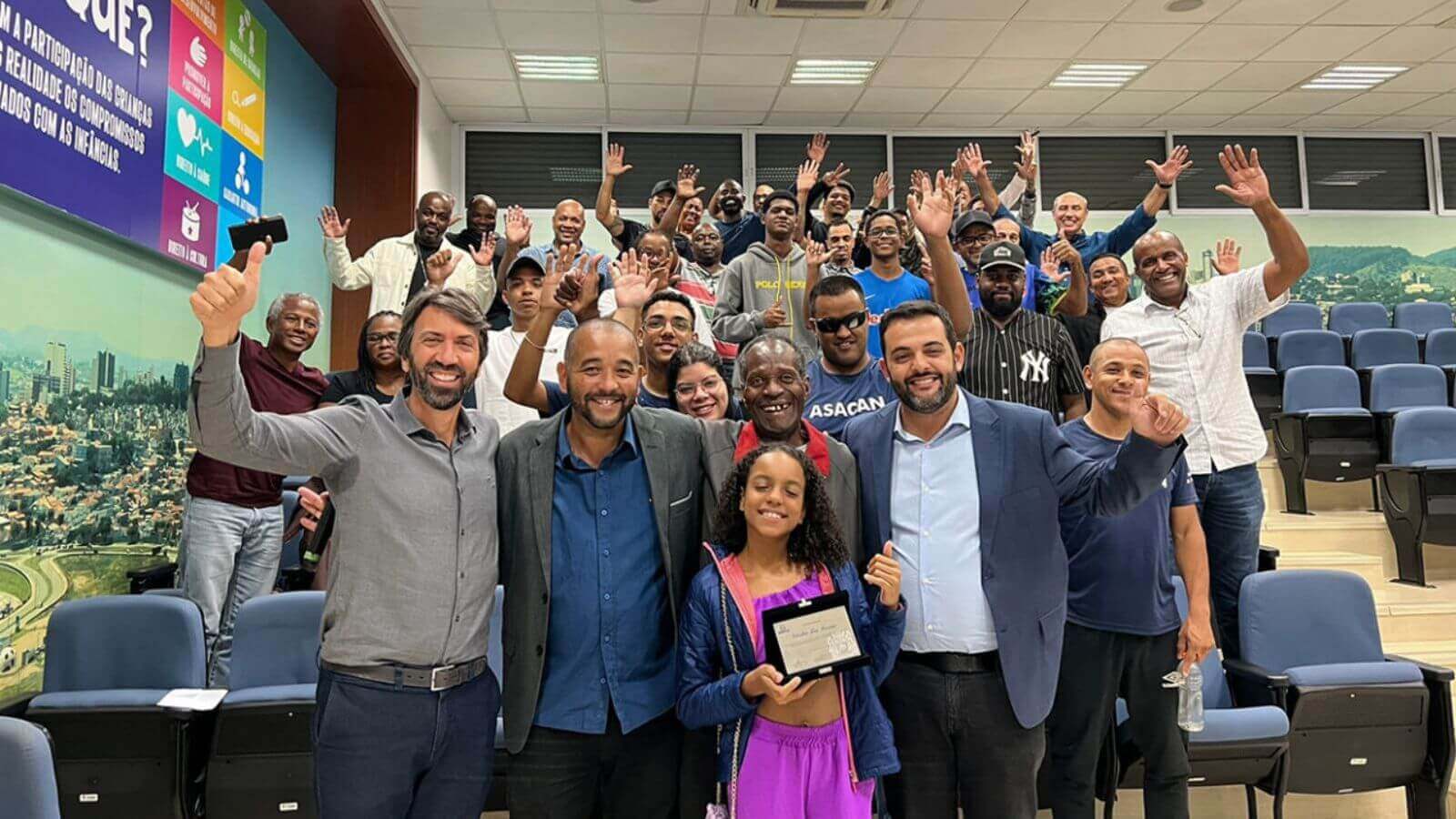 Seu Lourenço, goleiro que defendeu pênalti de Pelé, é homenageado pela Prefeitura de Jundiaí