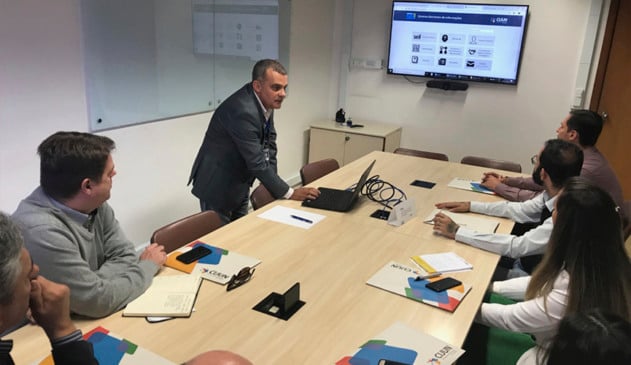 Sistema de Inteligência gera economia de 115 mil folhas de papel na Prefeitura