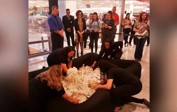 Sortudos ganham duas motos Harley Davidson no Maxi Shopping