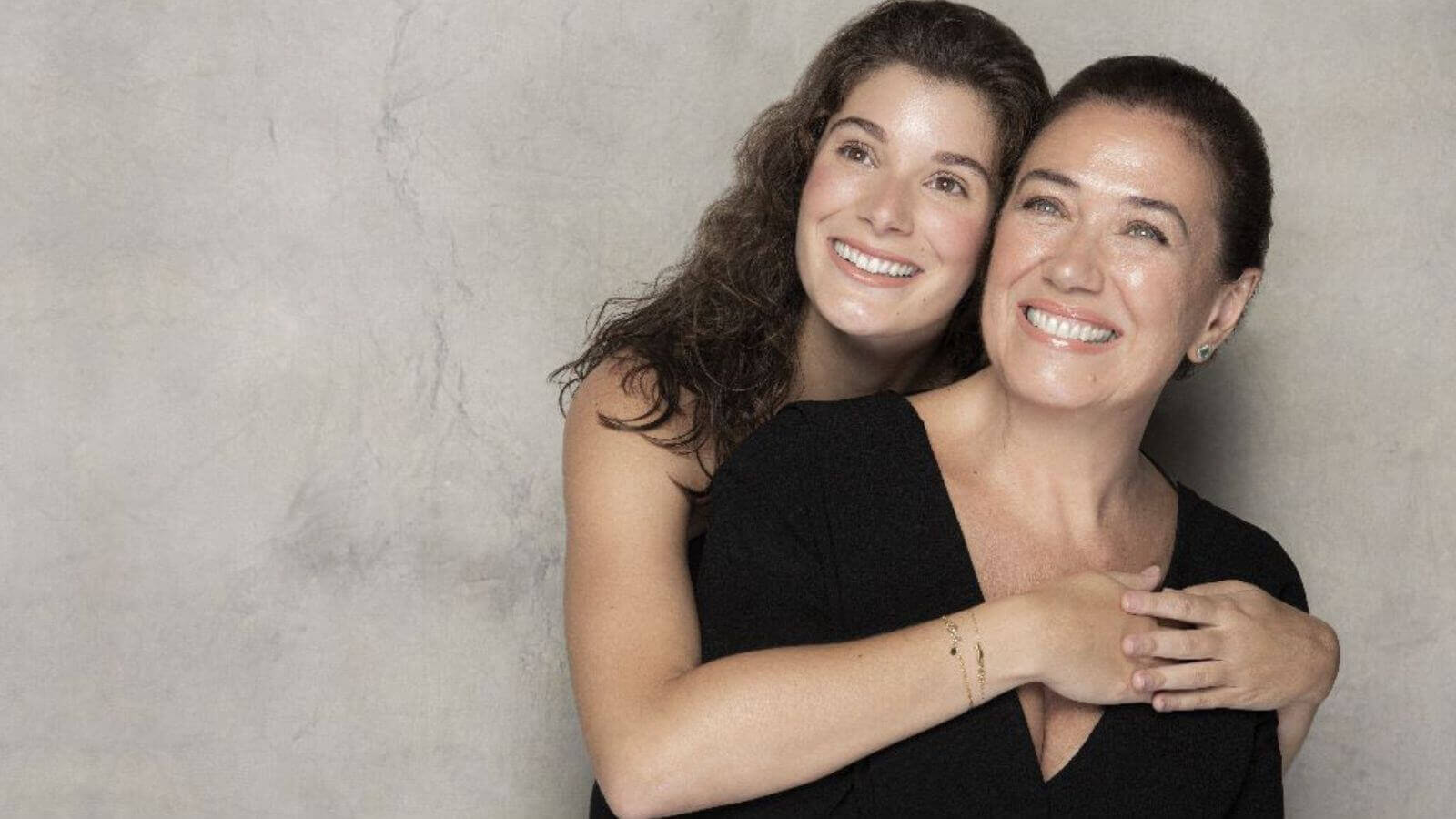 Lilia Cabral e a filha Giulia