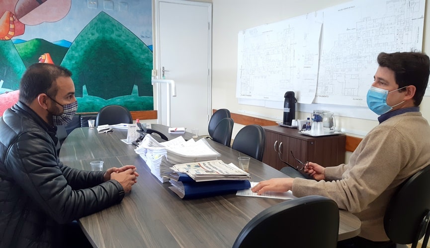 Deputado com superintendente