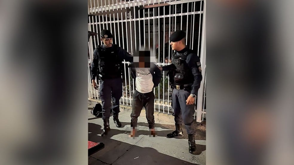 Homem sendo preso