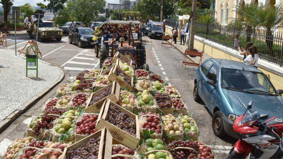 Tratorada da Colheita da Uva de Jundiaí