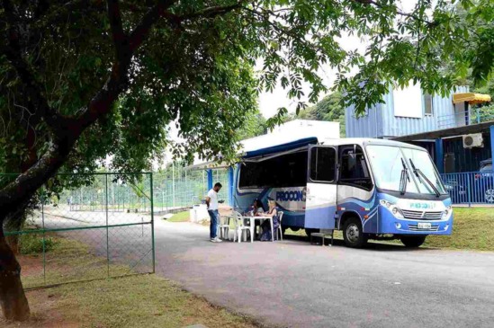 Unidade Móvel do Procon orienta moradores da região norte de Várzea Paulista