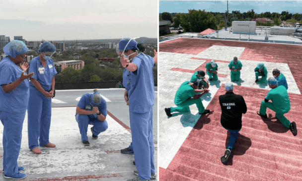 Médicos e enfermeiros com as mãos para os céus e ajoelhados em helipontos