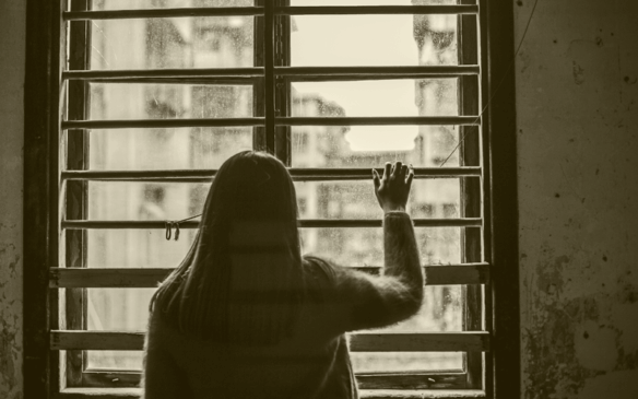 A cada 40 segundos, uma pessoa morre no mundo vítima de suicídio. 