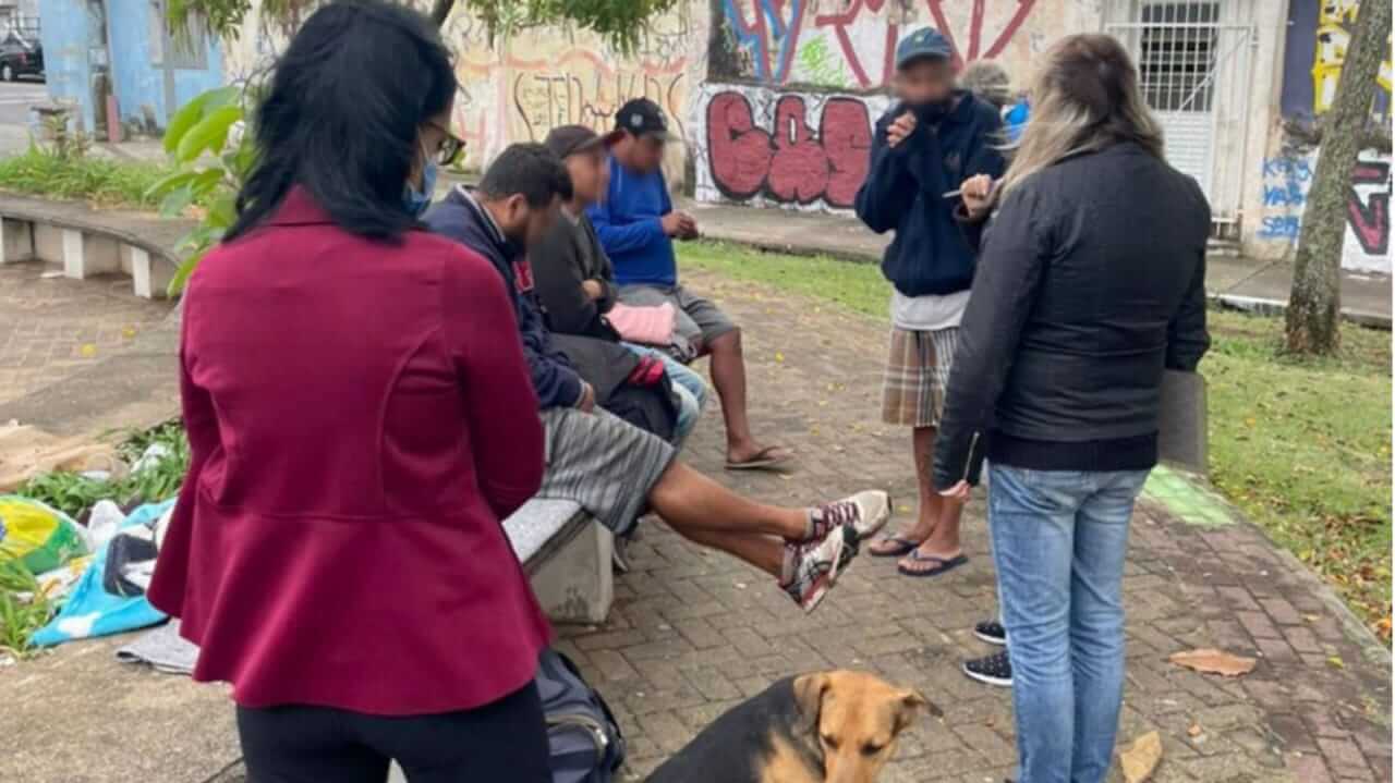 Equipe encaminha pessoas em situação de rua a abrigos em Várzea Paulista