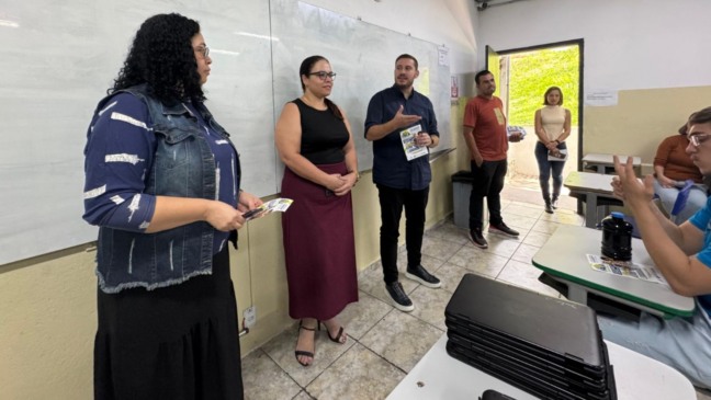 Vice explicando o Fala Várzea Paulista