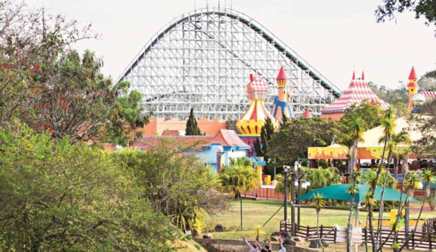 Visitante quebra duas costelas na montanha-russa do Hopi Hari