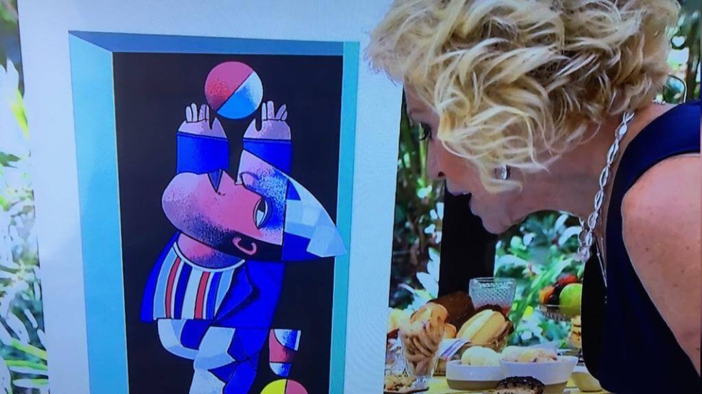 Apresentadora foi presenteada com peças do artista. (Foto: Reprodução/TV Globo)