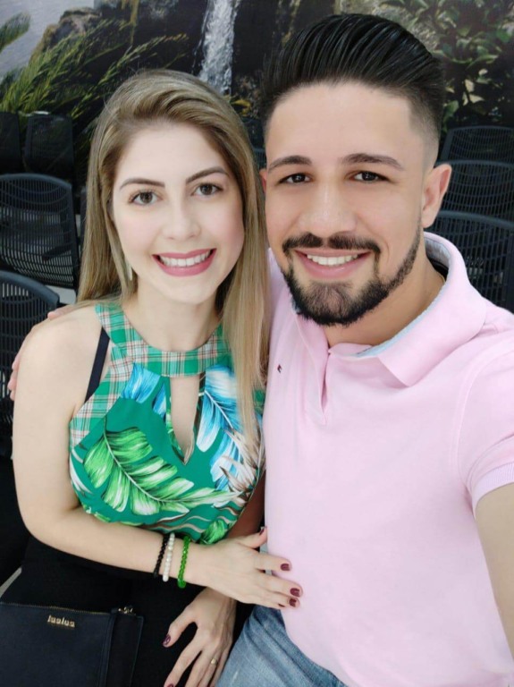 Selfie de Alan e Thais